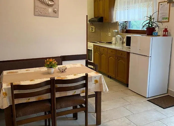 Mare Krk Apartament *